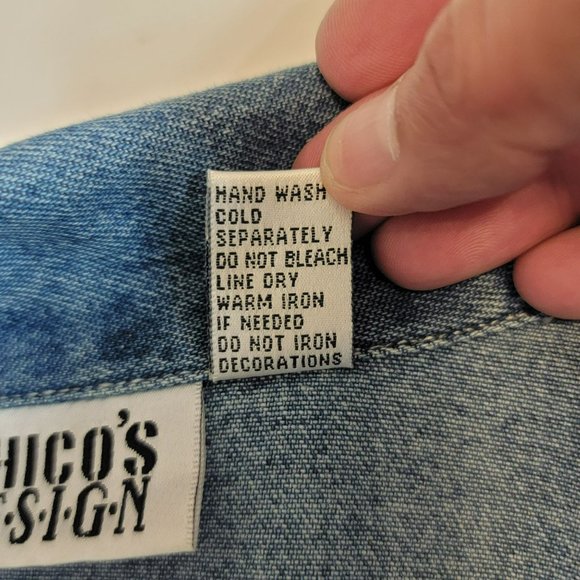 Chico's Design Denim Jacket, Women 1(Med), Cotton, Embroidered Embellishment EUC - Picture 6 of 10